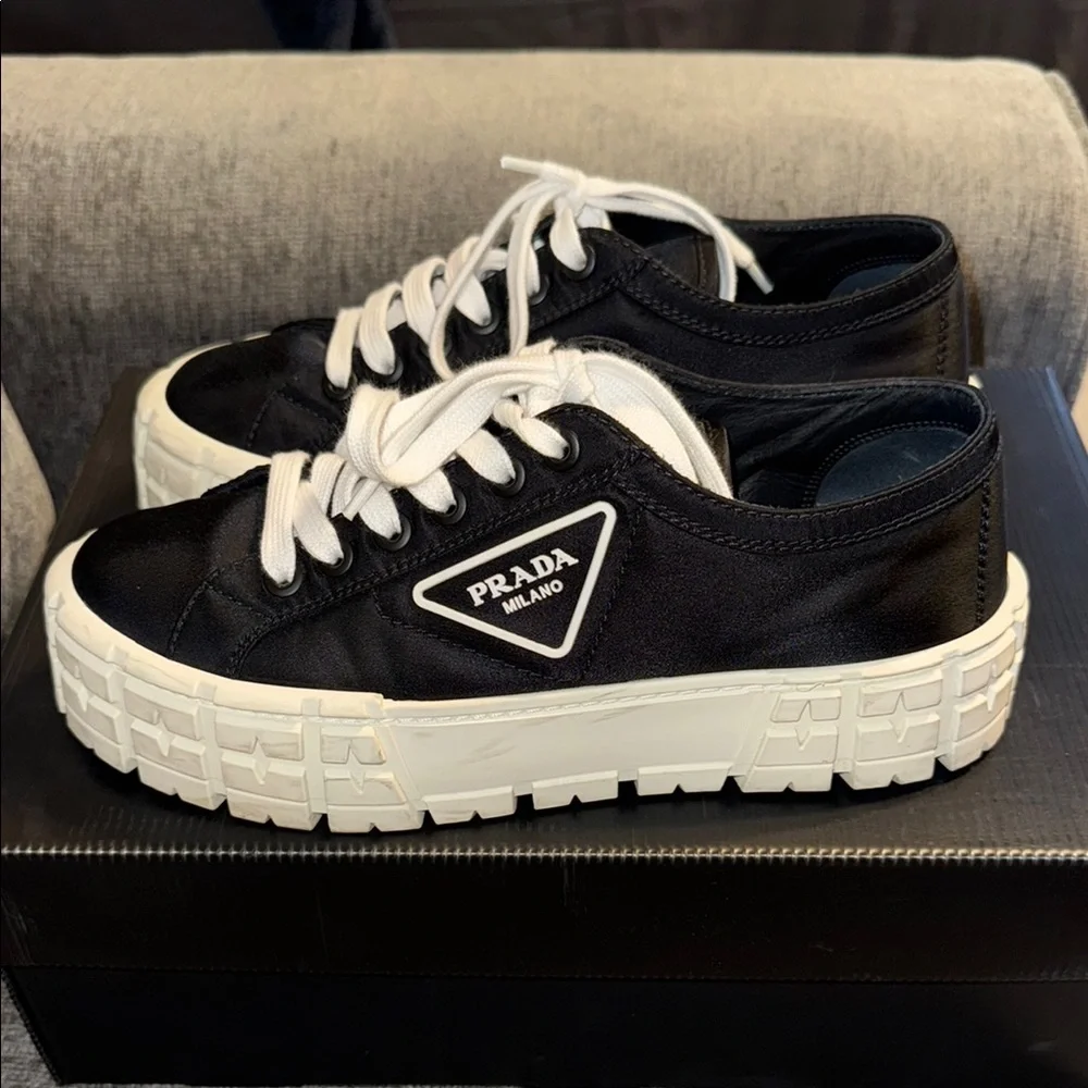 Prada platform lug sole sneakers - Picture 2 of 10